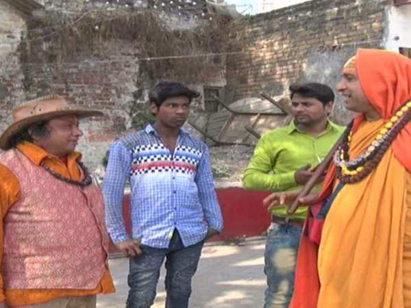 जीत से हैं कोशों दूर फिर भी हैं अडिग