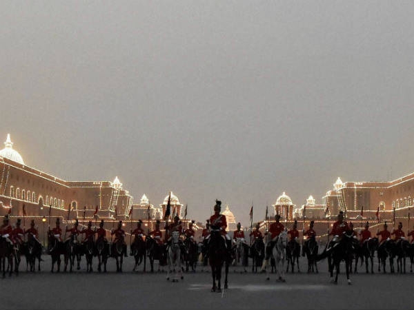 इंग्‍लैंड से आई परंपरा 