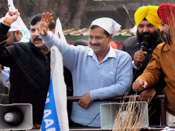 'सत्ता पाने के लिए किसी भी हद तक जा रहे हैं केजरीवाल'