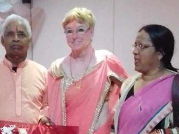 अकेलेपन ने दोनों को एक-दूजे से मिलाया अकेलेपन ने दोनों को एक-दूजे से मिलाया