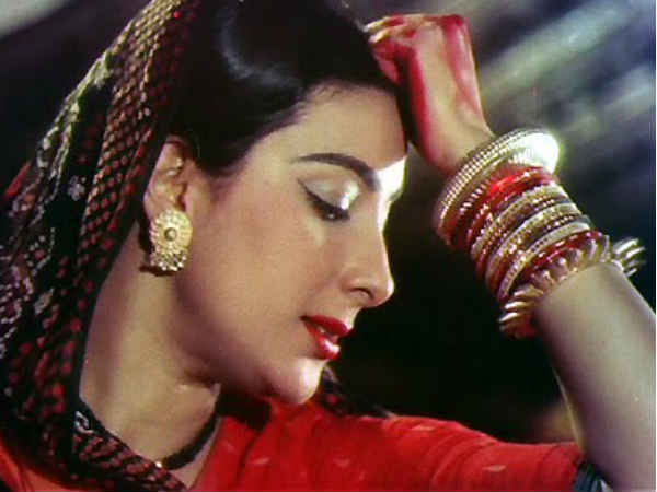 ऋषि कपूर का खुलासा: राज कपूर का था कई एक्ट्रेस से अफेयर ऋषि कपूर का खुलासा: राज कपूर का था कई एक्ट्रेस से अफेयर