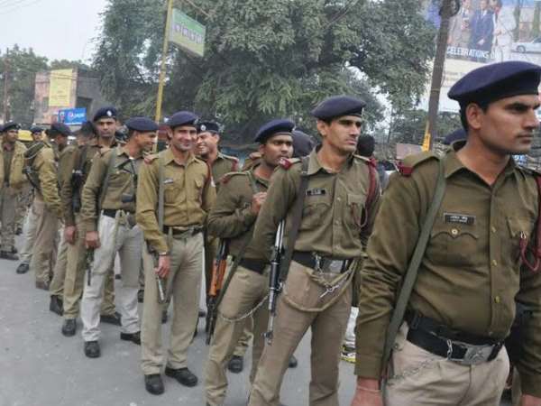 यूपी चुनाव: ये हैं गोरखपुर की दबंग लेडी डीएम, इनकी सख्ती के हैं शहर में चर्चे