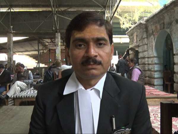 वाराणसी में कांग्रेस उपाध्यक्ष राहुल गांधी और नवजोत सिंह सिद्धू के खिलाफ परिवाद दाखिल