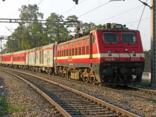 3. रेलवे टिकट भी हुए सस्ते 3. रेलवे टिकट भी हुए सस्ते