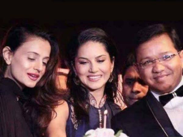 लगातार बदला पोर्टल का नाम