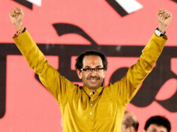 'फडनवीस ने मुंबई और पटना दोनों का अपमान किया'