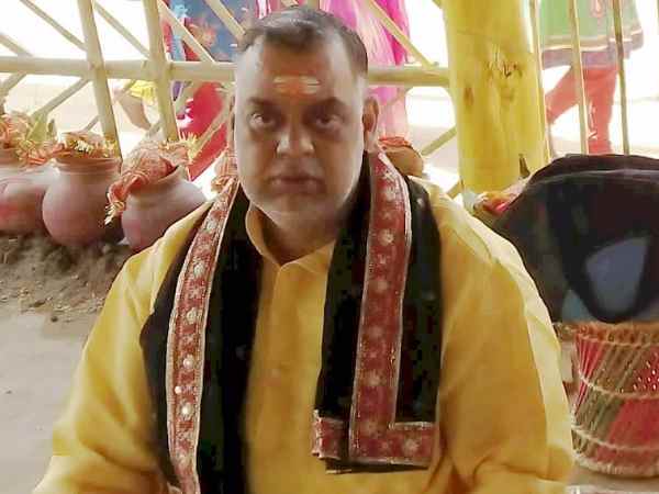 और भी हस्तियों की कुंडली मिलती है अखिलेश यादव से