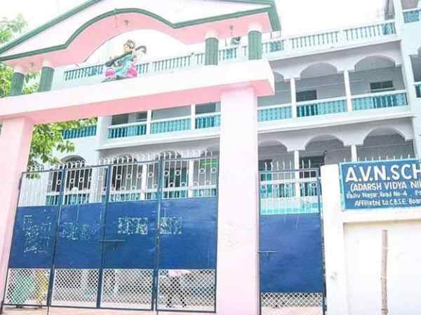 शुरू किया गया करोड़पति बनने का खेल