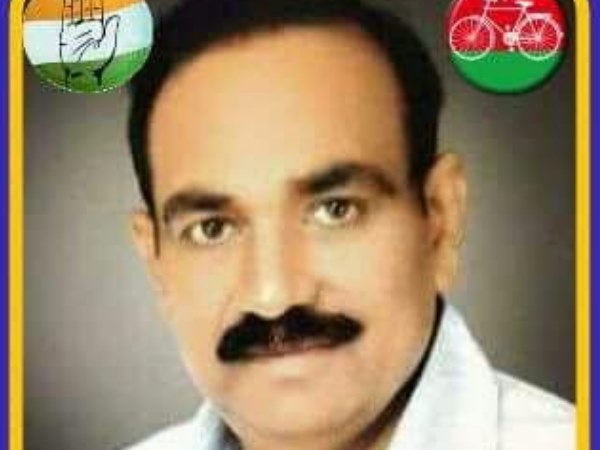 कांग्रेस की तरफ से अनिल श्रीवास्तव हैं चुनावी दंगल में 