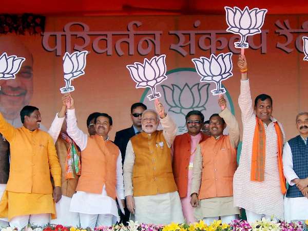 यूपी में जीत के लिए बीजेपी ने चला आखिरी दांव यूपी में जीत के लिए बीजेपी ने चला आखिरी दांव