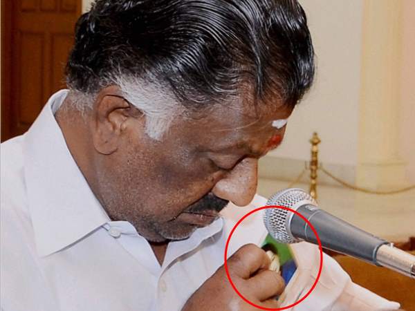 जयललिता के निधन के बाद फिर बने मुख्यमंत्री जयललिता के निधन के बाद फिर बने मुख्यमंत्री