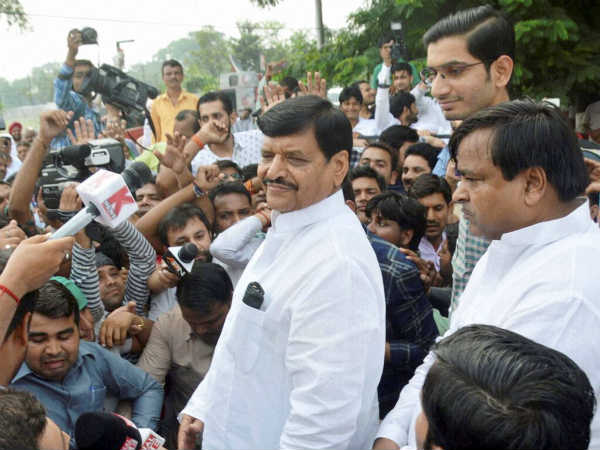 बेहोश करके महिला से रेप