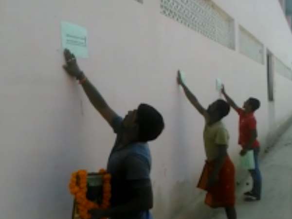 दिल्ली बीजेपी अध्यक्ष मनोज तिवारी ने भी अखिलेश पर साधा निशाना दिल्ली बीजेपी अध्यक्ष मनोज तिवारी ने भी अखिलेश पर साधा निशाना