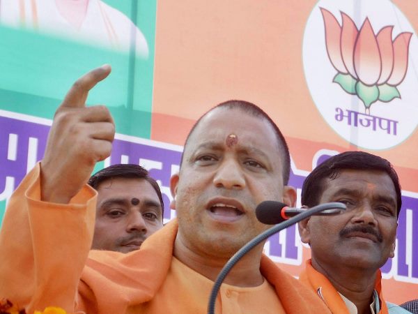 कन्याविद्या धन पर सपा को घेरा