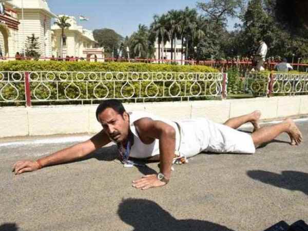 सीएम नीतीश कुमार ने किया था हाईवे बनाने का वादा