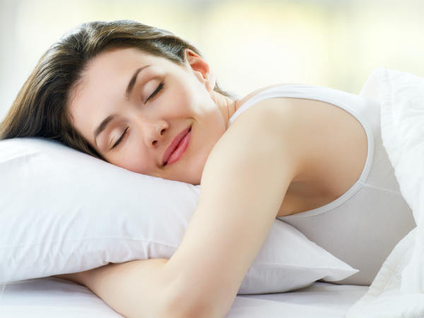 पेट के बल लेटकर सोना 