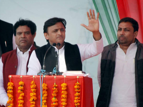 गठबंधन में चूके अखिलेश गठबंधन में चूके अखिलेश