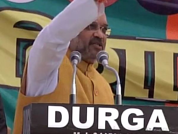 अमित शाह का विवादित बयान-कांग्रेस, सपा और बीएसपी के राज में गाय, भैंस, बैल की खून की नदियां बहीं 