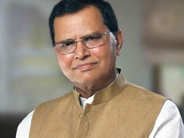 वाराणसी: दो बागी नेताओं को भाजपा ने पार्टी से निकाल, वे लड़ रहे चुनाव