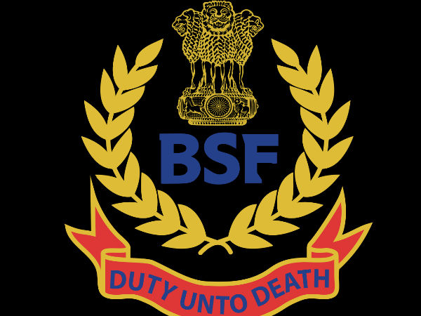 BSF ने बांग्लादेश बॉर्डर पर पकड़ा 2000 के नकली नोट, कीमत 96 हजार BSF ने बांग्लादेश बॉर्डर पर पकड़ा 2000 के नकली नोट, कीमत 96 हजार