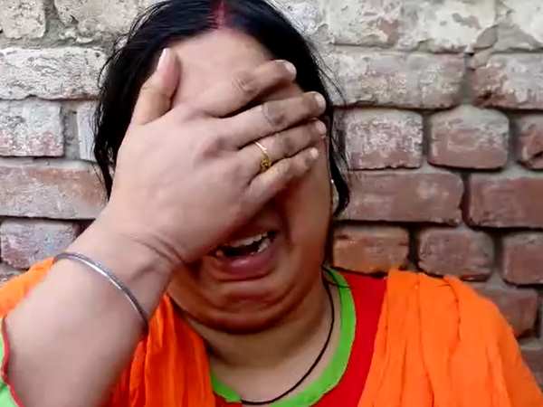 मैनपुरी: इंजेक्शन लगाकर डॉक्टर ने ली जान! परिजनों को मारा-पीटा मैनपुरी: इंजेक्शन लगाकर डॉक्टर ने ली जान! परिजनों को मारा-पीटा