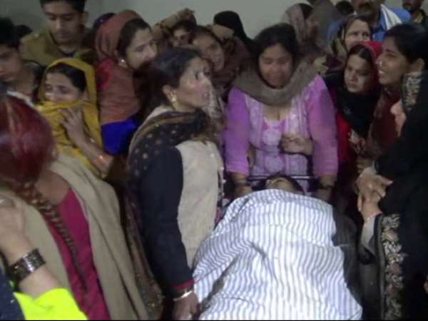 मेरठ में हत्या मेरठ में हत्या