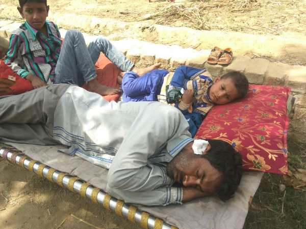 संभल: बदमाशों ने नकली पुलिस बनकर 2 किसानों के घर की लूट और मारपीट