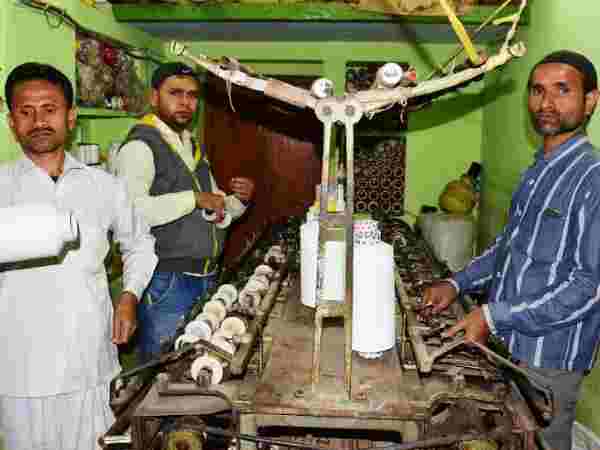 मोदी के गढ़ में पूर्व MLA का परिवार खा रहा है सूखी रोटी, जानिए क्यों?