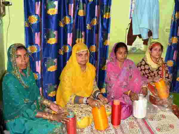 मोदी के गढ़ में पूर्व MLA का परिवार खा रहा है सूखी रोटी, जानिए क्यों?