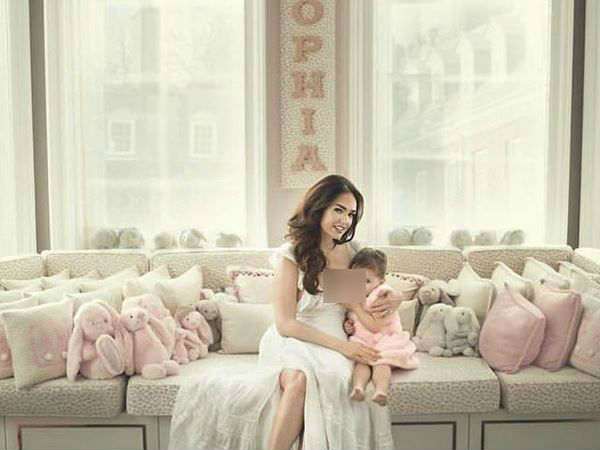 Model Post Stunning Breastfeeding Picture On Instagram Model Post Stunning Breastfeeding Picture On Instagram