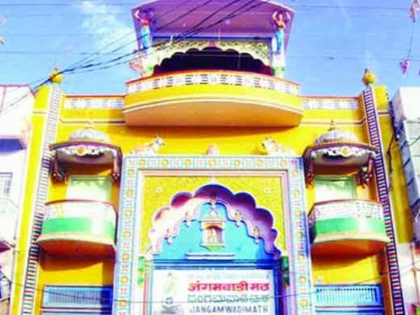 मृत्यु के बाद मुक्ति के लिए यहां स्थापित होते हैं शिवलिंग, देखिए तस्वीरें