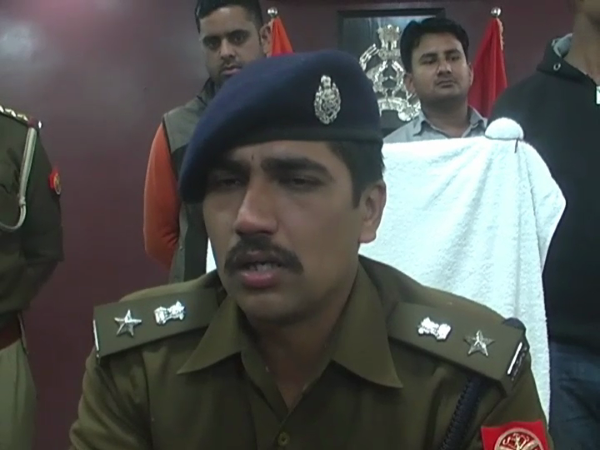 यूपी: दुश्मन को फंसाने के लिए बीवी संग जा रहे बेगुनाह का मर्डर