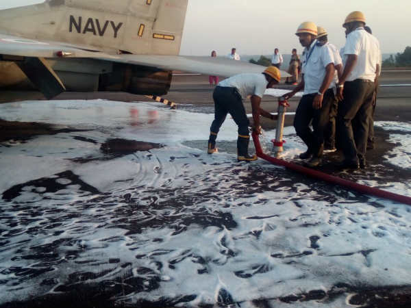 इसके हथियार 