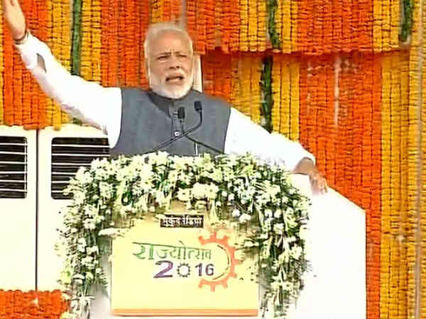 मां-बहनों को सम्मान का अधिकार