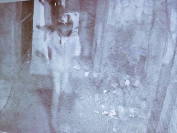 करीब 9 की संख्या में आए संदिग्धों ने की वारदात करीब 9 की संख्या में आए संदिग्धों ने की वारदात
