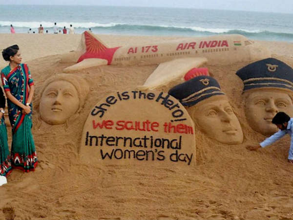 कोख में एक अन्य स्त्री के जीवन का अंकुर