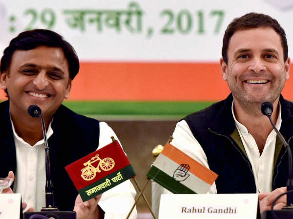 ब्रांड अखिलेश को स्थापित करने की कोशिश