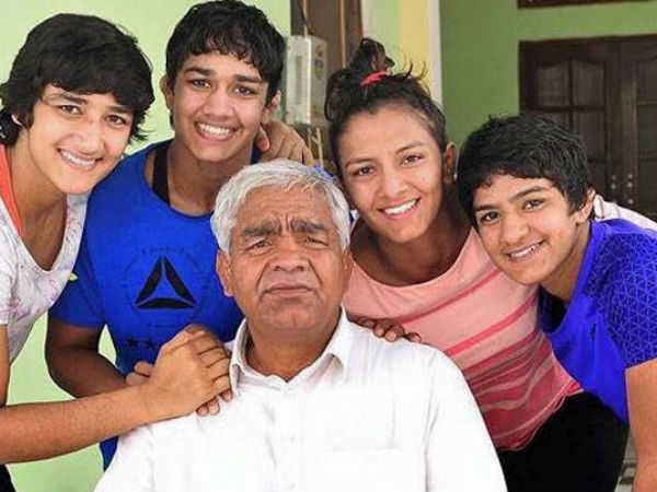 'हारना मना है.......' गीता और बबीता फोगाट