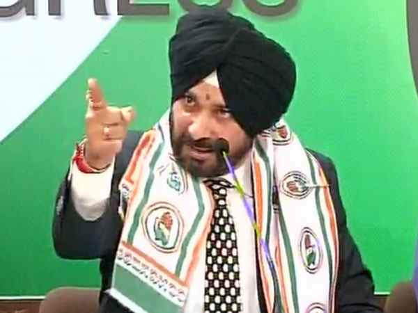  आम आदमी पार्टी