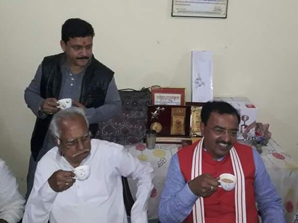  मौर्य का चाय कनेक्शन 