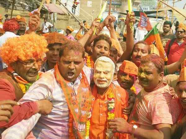 इन दिग्गजों का काशीवासियों ने हटा दिया