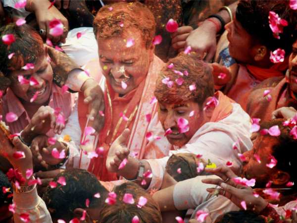 125 बाहरी उम्मीदवारों को टिकट