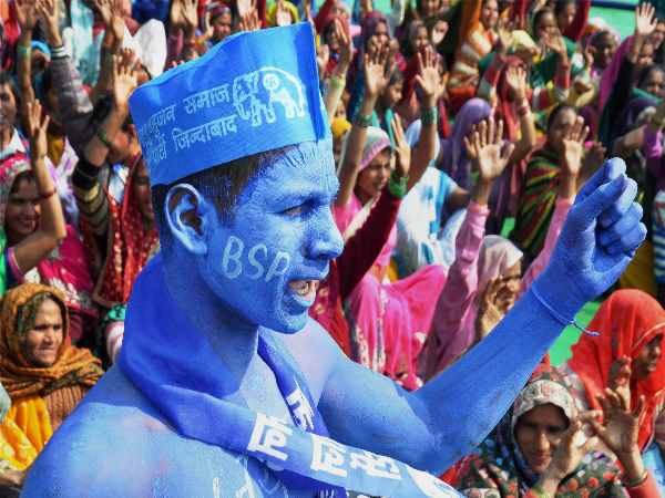 किसी तरह के प्रकोष्ठ का नामोनिशान नहीं