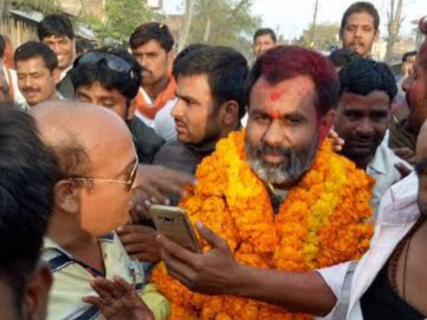 धीरज ओझा ने किया बड़ा कारनामा