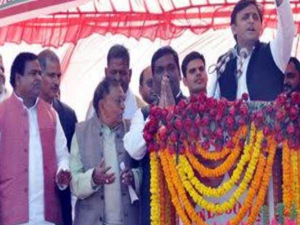 बाप की तरह बेटे पर भी है रेप का आरोप