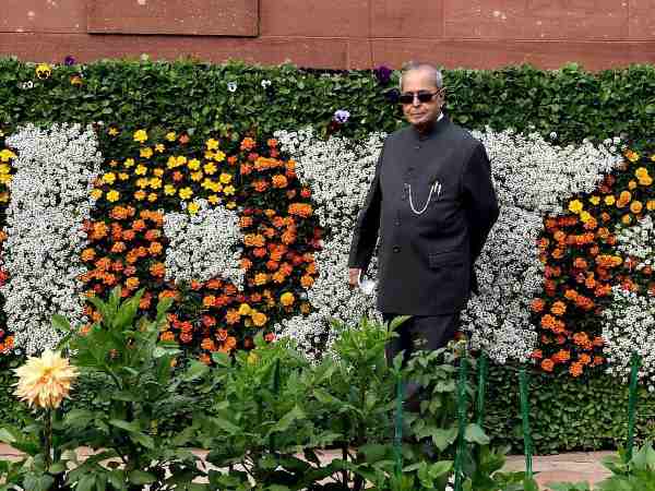 सत्ताधारी दल और विपक्ष दोनों लाभ