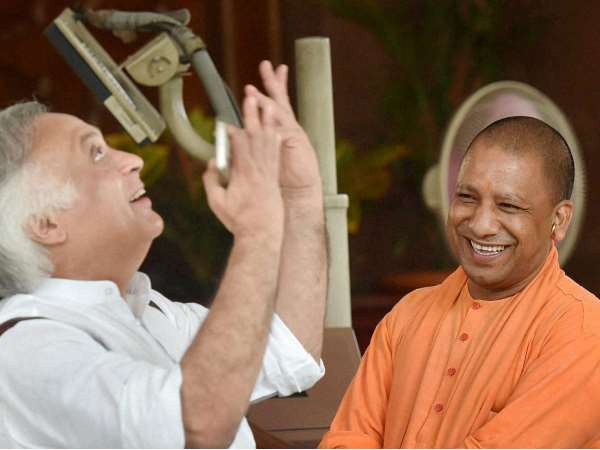 बदलवा दिए थे मुहल्लों के नाम