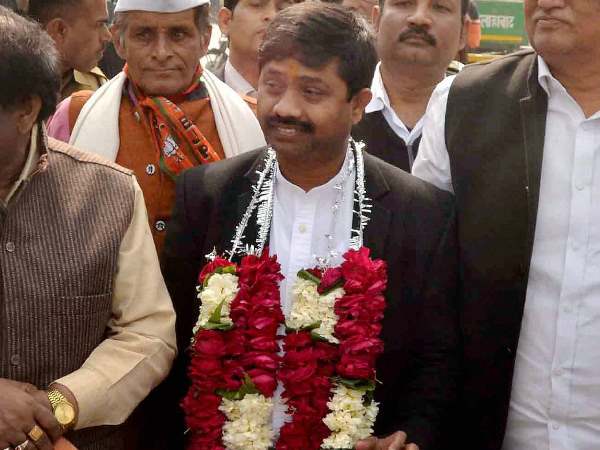 सियासी सफर सियासी सफर