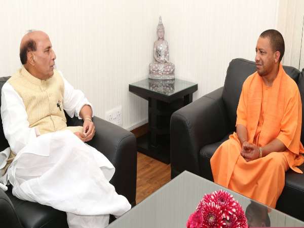 वित्त मंत्री अरुण जेटली से मुलाकात