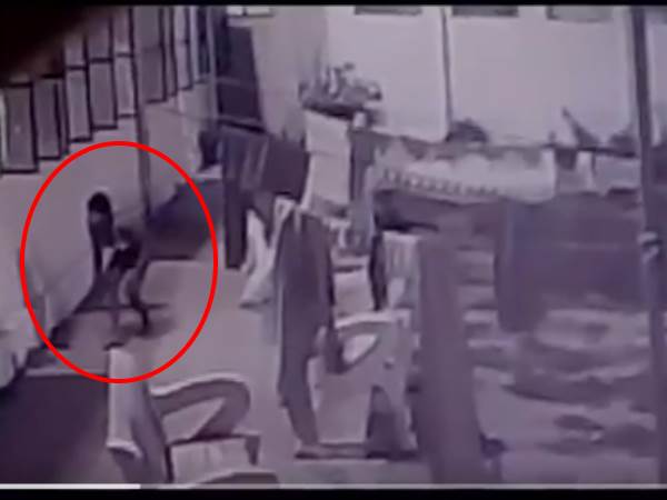 कॉलेज प्रशासन ने दर्ज कराई शिकायत